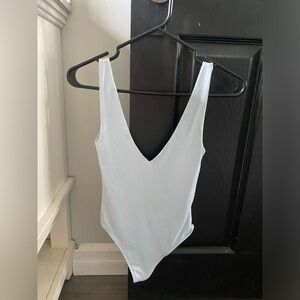 Aritzia (babaton) Bodysuit